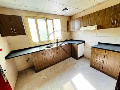 Like new 1bhk with 2 washroom \\ family building \\ just 31k