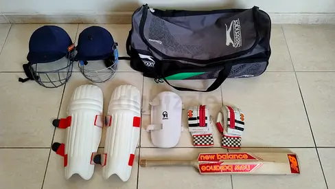 Premium cricket kit for sale !!!