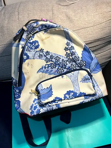 Cream & Blue Floral Backpack — Good Condition, Lightweight