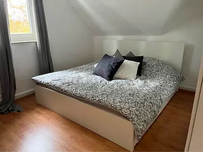 IKEA Malm king size bed frame with mattress(180 × 200 cm)