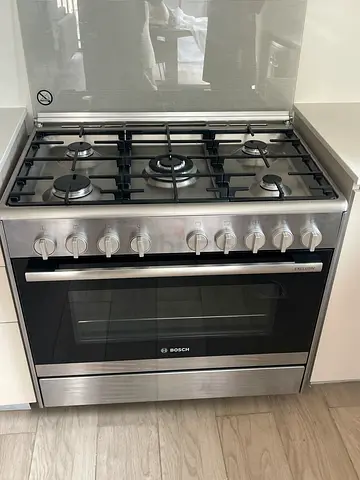 Bosch full gas cooker 90*60cm