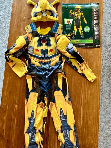 Kids Bumblebee Transformers Costume with Mask - Size 3-4 Years.