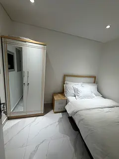Standard Furnished room available in Al Barsha 1