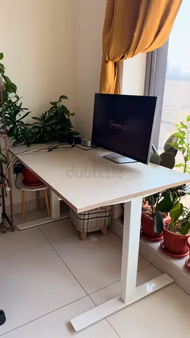 Ikea Height adjustable rectangular work desk - good condition