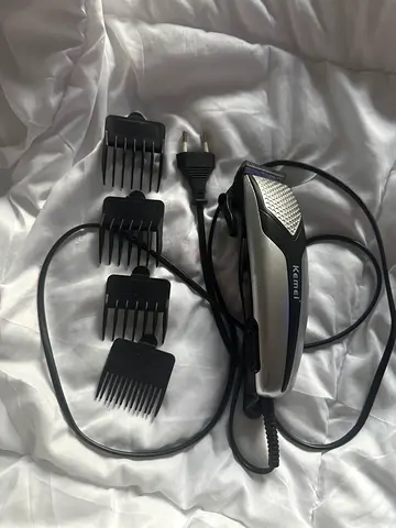Kemi clipper hair trim
