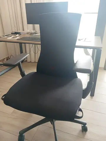 Embody Ergonomic Herman Miller Chair ( Black ) Fully Options Excellent Condition