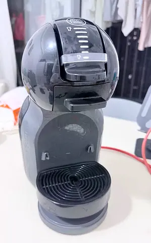 Nescafé Dolce Gusto Capsule Coffee Machine - Used