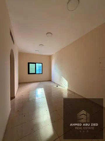 اجمل وارقي غرفتان نوم وصالة واسعة غرفة نوم ماستر إطلالة مفتوحة ومباشرة على بحر الخليج العربي موقع مميز على كورنيش عجمان مباشرة,طريقة الدفع أربع دفعات,