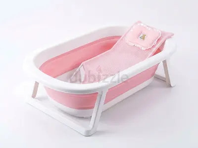 Baby bathing tub
