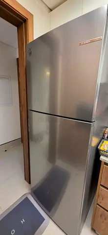 Bosch stainless steel double-door refrigerator - good condition