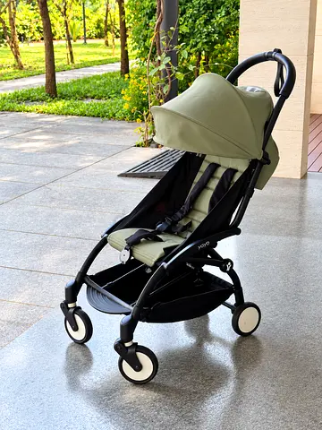 Babyzen YOYO Stroller – Lightweight, Compact & in Good Condition