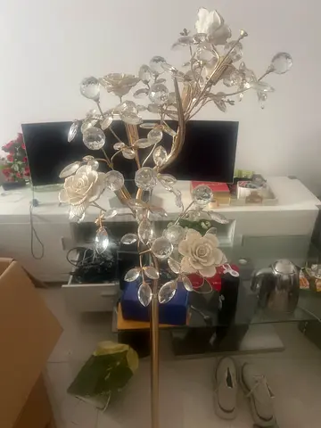 Decorative crystal floral floor lamp — gold finish, elegant accent light