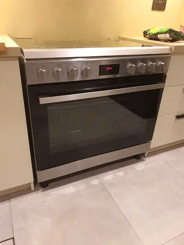 Bosch Series 6 Cooking Range For Sale 90CM.  Excellent Condition