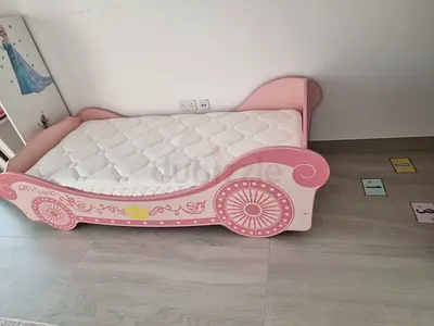 Pink Princess Carriage Toddler Bed with Mattress