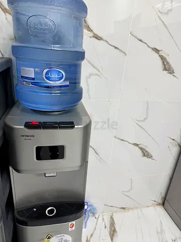 Hitachi bottled water dispenser - silver, working condition