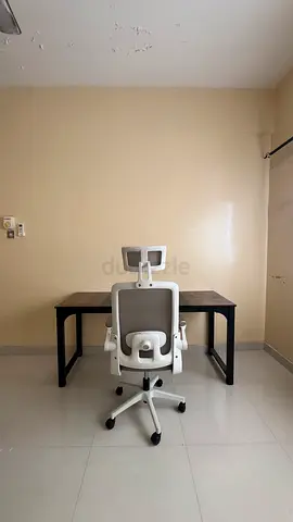 Ergonomic office chair with sturdy wooden desk — good condition
