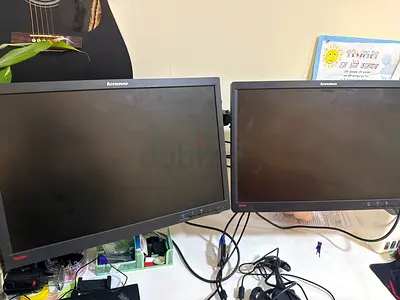 2 monitors connection mount and table stand with full connection for laptops and pcs brand lenovo