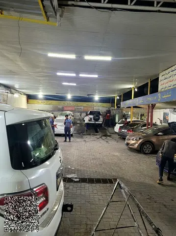 للبيع مغسلة سيارات بمنطقة الصناعيه 2 عجمان شارع الصنعاء عجمان مساحه ممتازه دخل استثماري رائع