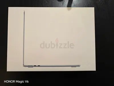 13-inch MacBook Air with Apple M4 chip
