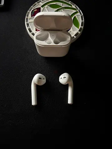 Apple Airpods 1st Generation