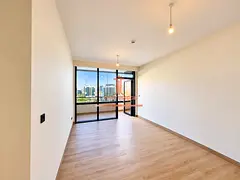 Closed Kitchen | Mid Floor | DSO Landscape View