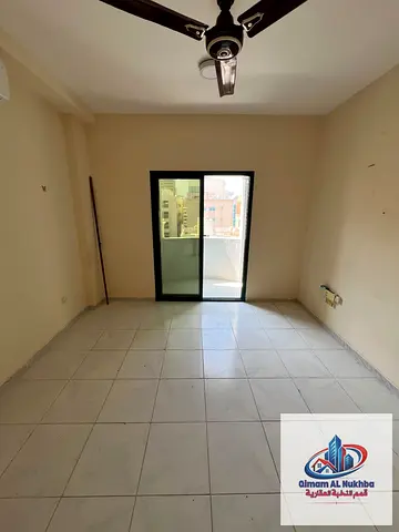 A spacious residence in the heart of Al Naba’a, Sharjah—close to everything you need! Located in a vibrant area with daily amenities nearby, this apar