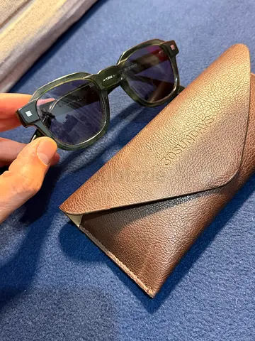 30sunday sunglasses with brown leather case - gently used