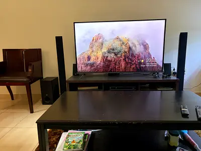 55 inch UHD LED TV