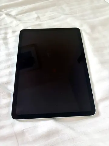 iPad Air M4 11” 128GB Wi-Fi Blue+ Apple Pencil Pro, 100% Battery 100%, International version