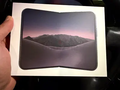 iPhone duo 512gb night sky TDRA sealed
