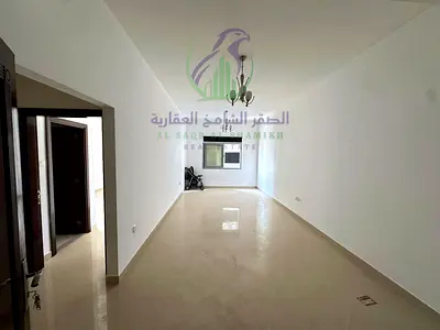 شقة غرفة وصالة توزيع مريح و2 حمام قريبة من جميع الخدمات التي تناسب احتياجاتك اليومية بمنطقة حيوية مع طرق سداد مريحة
