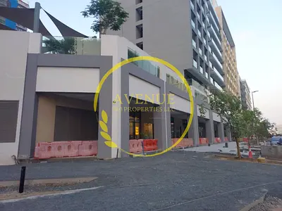 Corner Ready shop for sale | Restaurant | Ladies SPA | Outside Extra Space | Running shops next to