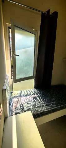 Window Patrition Available For Move-in.