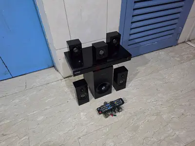 330 Watts - Samsung 5.1ch Home Theatre (Bluetooth, ARC, Aux, Dolby Sound) in excellent working