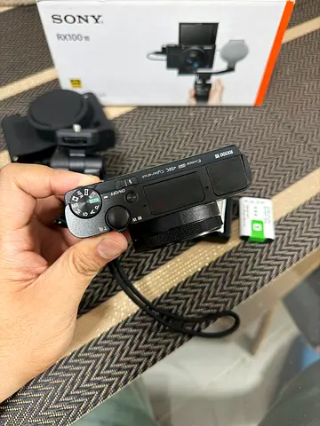 SONY RX100 MARK VII