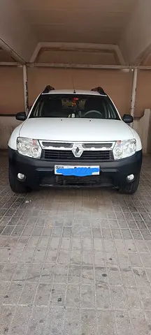 Renault Duster 2015 SE GCC Specs