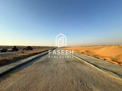 أرض صناعية زاوية طرح أساس المرحلة الأولى | 110 دراهم للقدم | مقابل مسجد ومنطقة مفتوحة وقريبة من شارع القاسمية