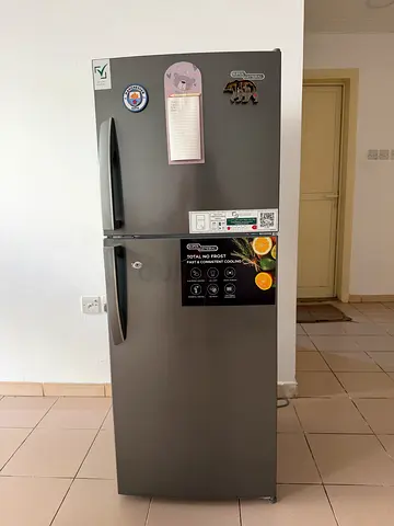 Super General 260L double-door refrigerator in good condition - top freezer