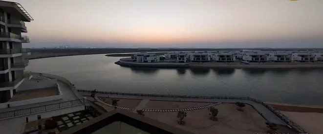 2BHK WITH POOL AND LAKE VIEW AT HIGH FLOOR