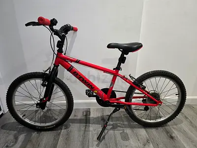 Red B'Twin Kids Mountain Bike 20-inch, Great Condition