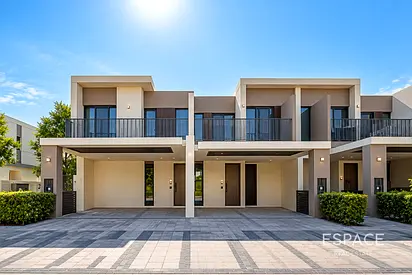 Exclusive | Close to Amenities | Upgraded