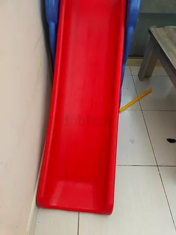 Good quality plastic children’s slide - good used condition
