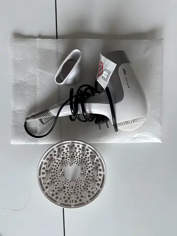 Braun hair dryer
