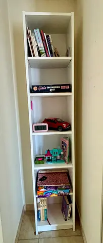 IKEA Bookshelf, White Good condition