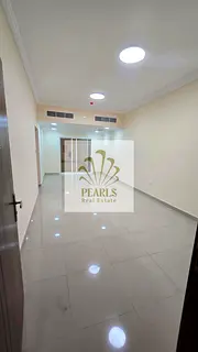 Luxury 2BR master apt: broad hall, equipped kitchen, 3 baths, free maintenance, 1 mo free, nr China