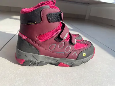 Jack wolf skin hiking boots