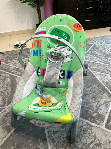Baby swing