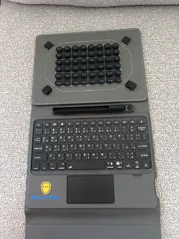 Bluetooth Keyboard Case with Touchpad for Tablet - Used