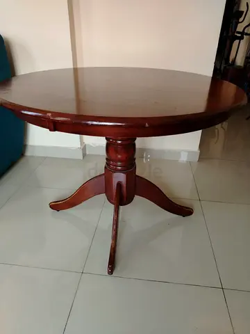 Solid Wood Round Dining Table - 4ft, classic pedestal base