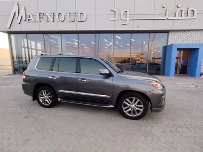 2012 Lexus LX 570 Luxury - GCC Specs, Full Option, Excellent Condition